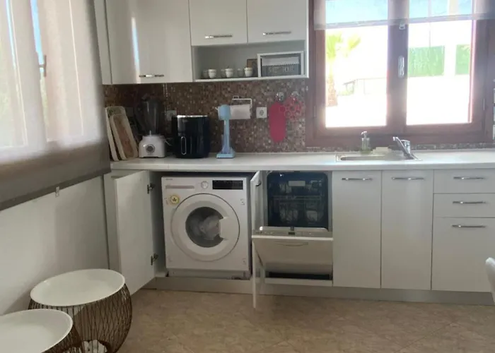 A2 House By Rentalspro - Nea Potidaia Halkidiki בית נופש